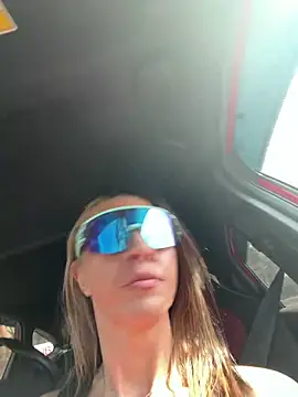 tastemecaroline online show from 03-31-26, 08:55