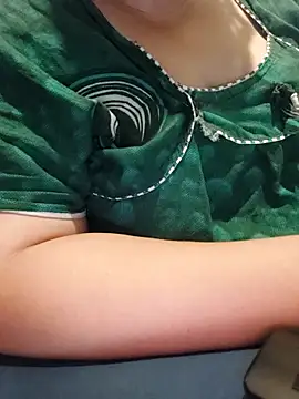 TamilDreamgirl08 online show from 03-28-26, 12:44