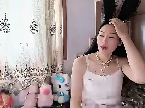 Connie-Kang online show from 03-18-26, 06:05