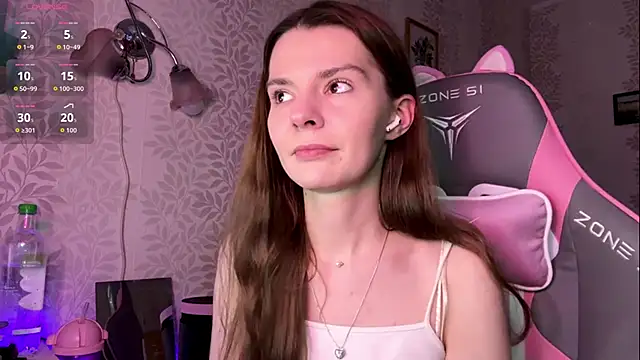 Snapshot of LavondaDeleston chatting on 02-13-26, 09:59 LavondaDeleston online show from 02-13-26, 09:59