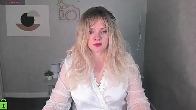 Victoria Nelson online show from 03-28-26, 01:17