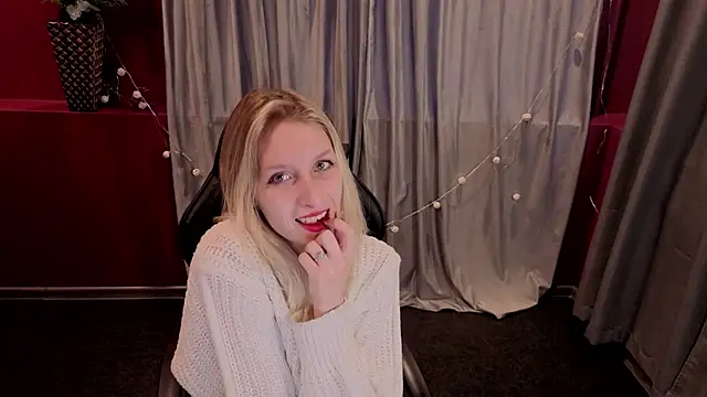 RoseWaulhgberg online show from 02-02-26, 01:37