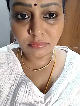 Snapshot of Tamil_Ranjitha chatting on 01-13-26, 02:54 Tamil Ranjitha online show from 01-13-26, 02:54