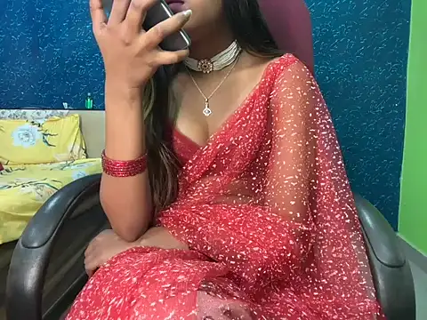 Snapshot of Brown-beauty chatting on 01-18-26, 09:24 Brown-beauty online show from 01-18-26, 09:24