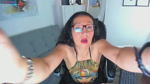 loretta fraser online show from 02-04-26, 12:44