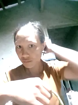 Snapshot of Diana-02 chatting on 04-30-26, 10:25 Diana-02 online show from 04-30-26, 10:25