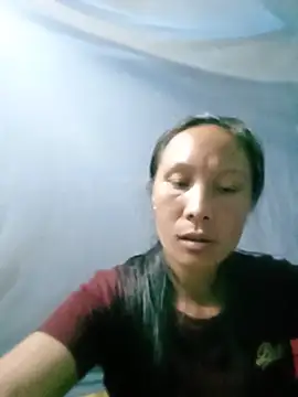 Snapshot of Diana-02 chatting on 05-25-26, 04:45 Diana-02 online show from 05-25-26, 04:45