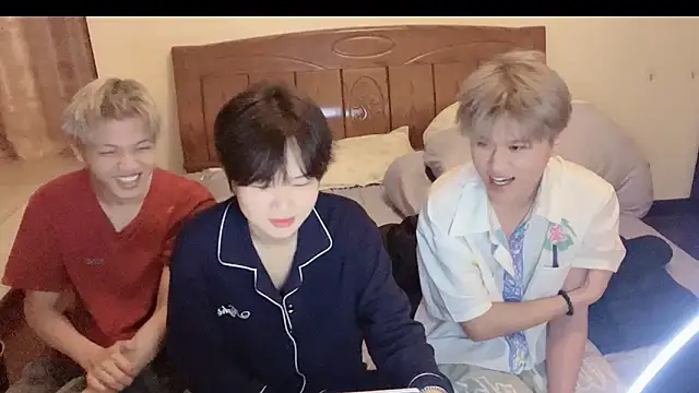 nczijian online show from 01-14-26, 01:37