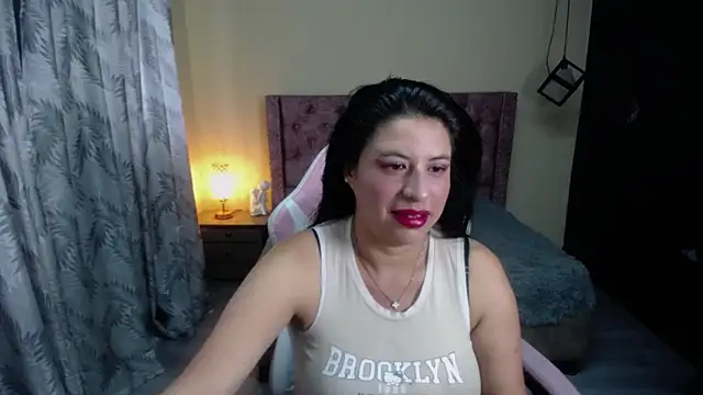 keileen luna online show from 04-04-26, 08:37