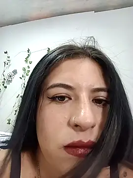 Snapshot of keileen_luna chatting on 08-04-26, 08:35 keileen luna online show from 08-04-26, 08:35