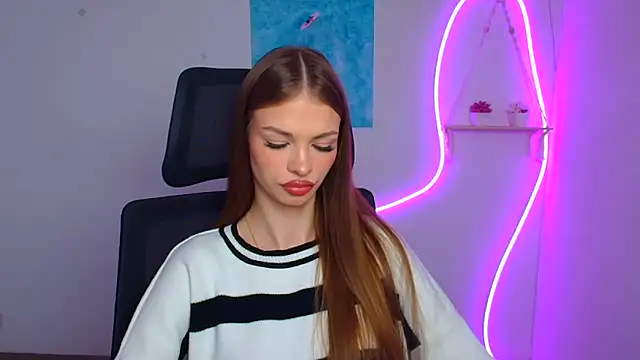 Lina Loveuu online show from 03-19-26, 12:38