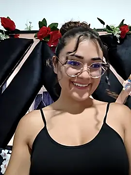 Freyarosse online show from 02-18-26, 11:01