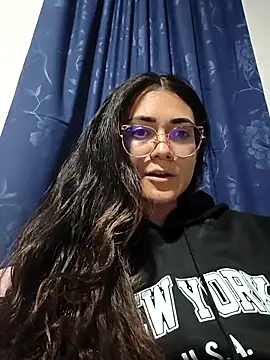 Freyarosse online show from 02-25-26, 03:40