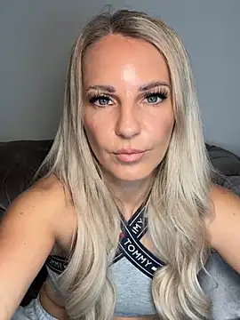 JulieSol online show from 01-17-26, 08:51