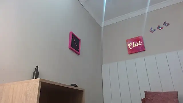 noir fantasy online show from 02-12-26, 12:49