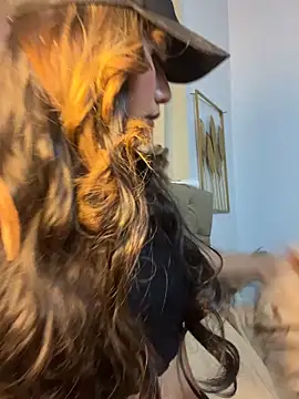 MadySmith online show from 02-17-26, 06:27