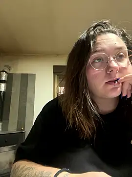 Snapshot of _maracr19_ chatting on 01-15-26, 09:34 maracr19 online show from 01-15-26, 09:34