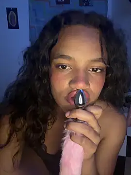 Nyxx Velariia online show from 04-07-26, 05:09