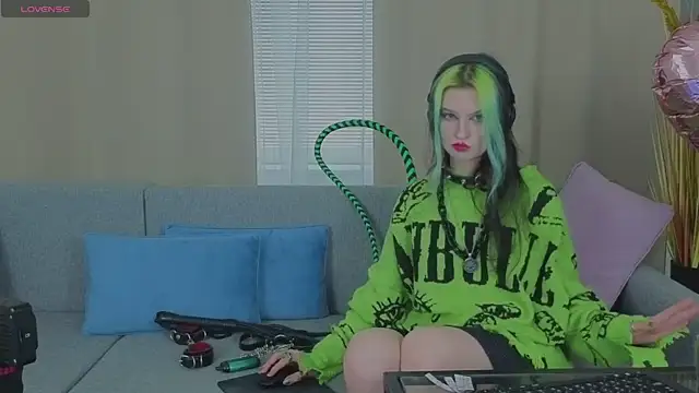 ToxicKittyy online show from 02-13-26, 02:28