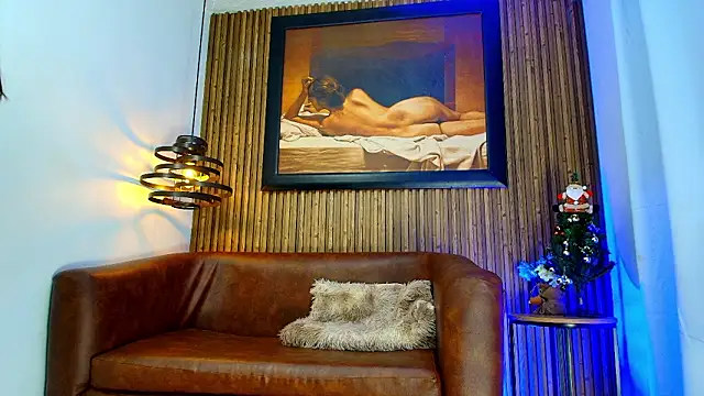 Snapshot of Hether_t chatting on 01-14-26, 02:20 Hether t online show from 01-14-26, 02:20