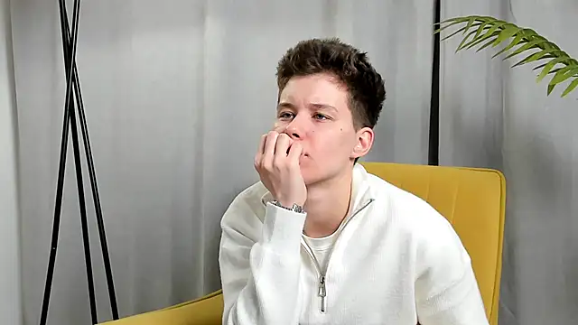 Snapshot of MarcyRoches chatting on 01-14-26, 03:15 MarcyRoches online show from 01-14-26, 03:15