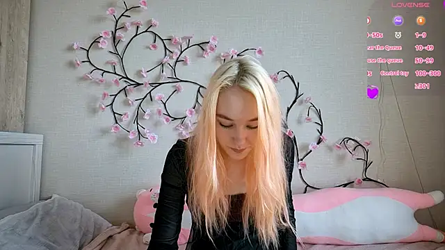 MisaMew online show from 03-07-26, 09:37