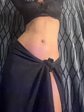 Sassyreyaaa online show from 03-18-26, 07:04