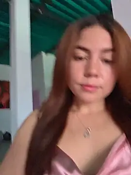 Snapshot of dani_ferreer1 chatting on 05-15-26, 05:55 dani ferreer1 online show from 05-15-26, 05:55