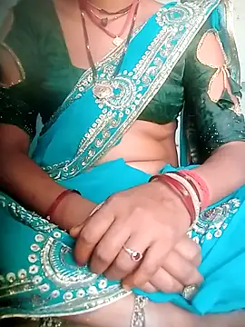 Snapshot of Roshni5050 chatting on 06-14-26, 08:15 Roshni5050 online show from 06-14-26, 08:15