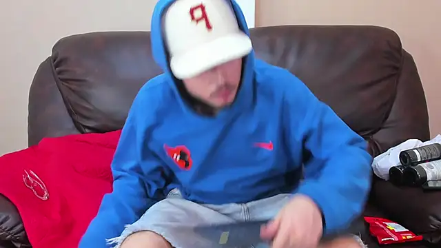 Salvattore Muller online show from 03-26-26, 12:31