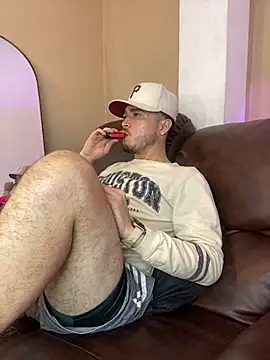 Salvattore Muller online show from 04-15-26, 10:32