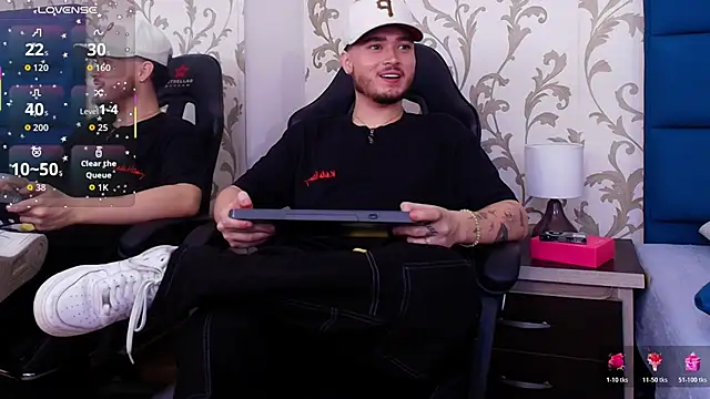 Snapshot of Salvattore_Muller chatting on 02-14-26, 04:13 Salvattore Muller online show from 02-14-26, 04:13