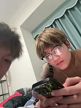 Chocolates-001 online show from 02-06-26, 08:38