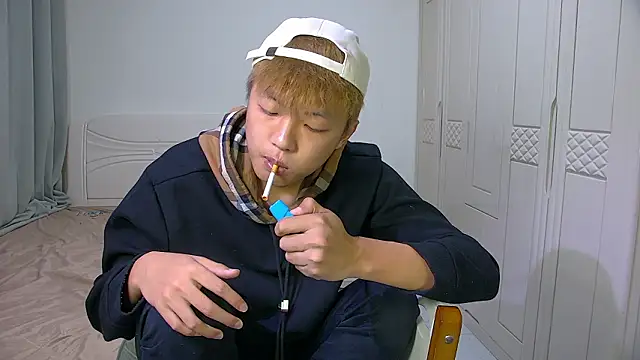 Chocolates-001 online show from 02-21-26, 10:28