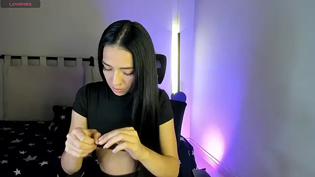 ella  olmos online show from 03-20-26, 02:18