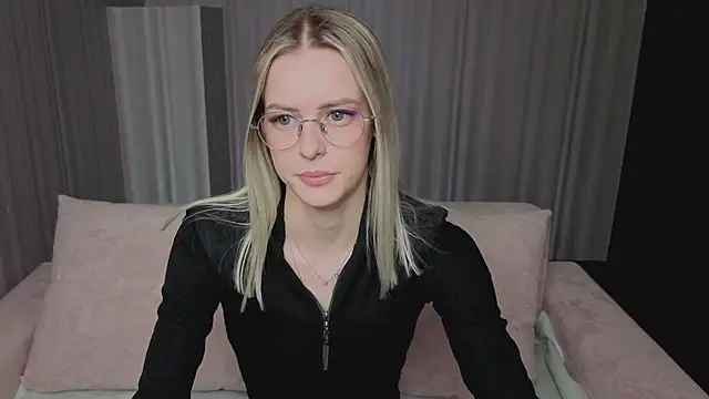 kittie like18 online show from 03-17-26, 12:57