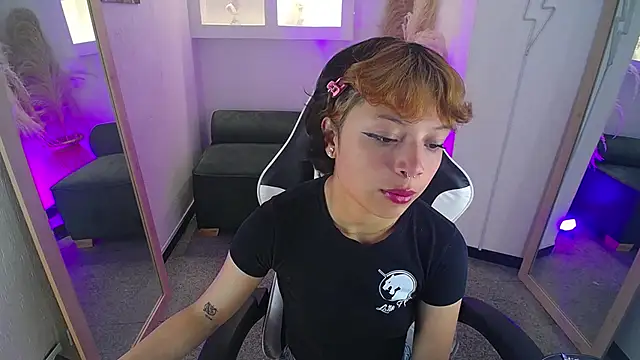 melodyy as online show from 03-11-26, 12:32