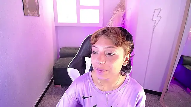 melodyy as online show from 02-04-26, 01:06