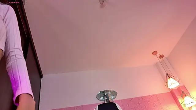 Dulce Stormy online show from 02-08-26, 12:03