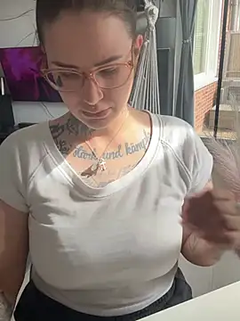 NyxTattoo online show from 04-12-26, 01:47