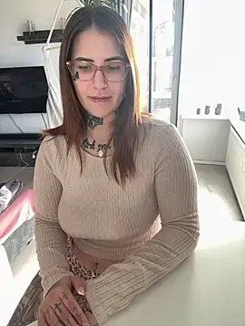 Snapshot of NyxTattoo chatting on 03-04-26, 11:29 NyxTattoo online show from 03-04-26, 11:29