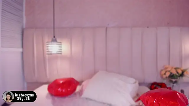 avy st online show from 02-15-26, 03:51