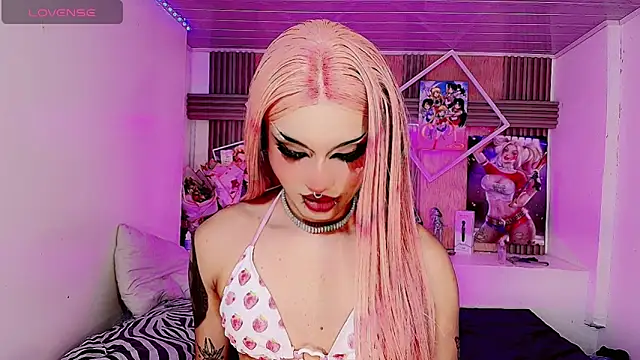 Lisa sparkleee online show from 04-17-26, 03:09