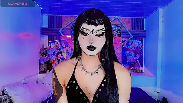 Lisa sparkleee online show from 04-15-26, 02:39