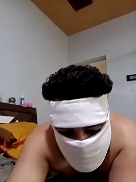 Snapshot of gujjuboysexy123 chatting on 05-31-26, 10:21 gujjuboysexy123 online show from 05-31-26, 10:21