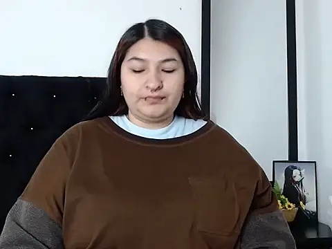 Snapshot of LauraHorny69 chatting on 02-21-26, 01:02 LauraHorny69 online show from 02-21-26, 01:02