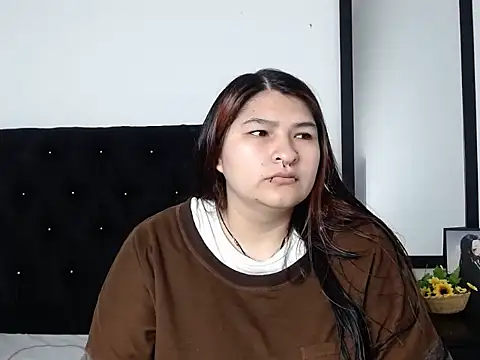 Snapshot of LauraHorny69 chatting on 02-25-26, 12:49 LauraHorny69 online show from 02-25-26, 12:49