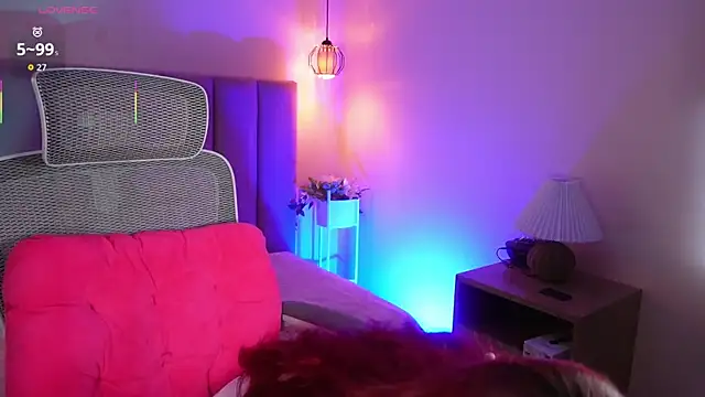 Dakota velvet  online show from 06-14-26, 04:52