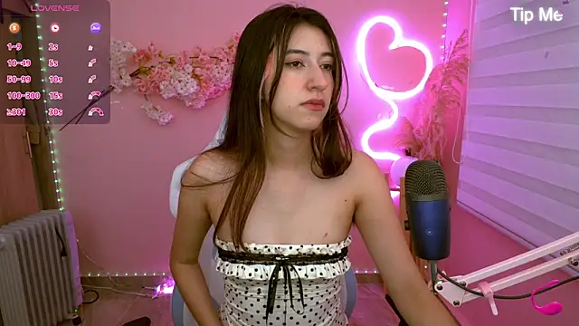 Snapshot of cutekore chatting on 03-30-26, 12:12 cutekore online show from 03-30-26, 12:12