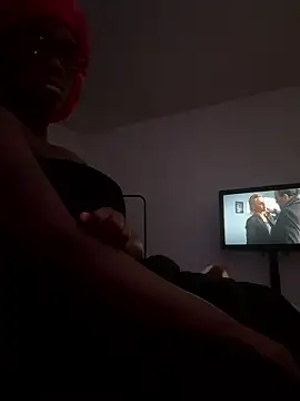 icelyne 2001 online show from 01-14-26, 12:14